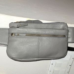 Cowhide leather gray Fannie pack. High quality.